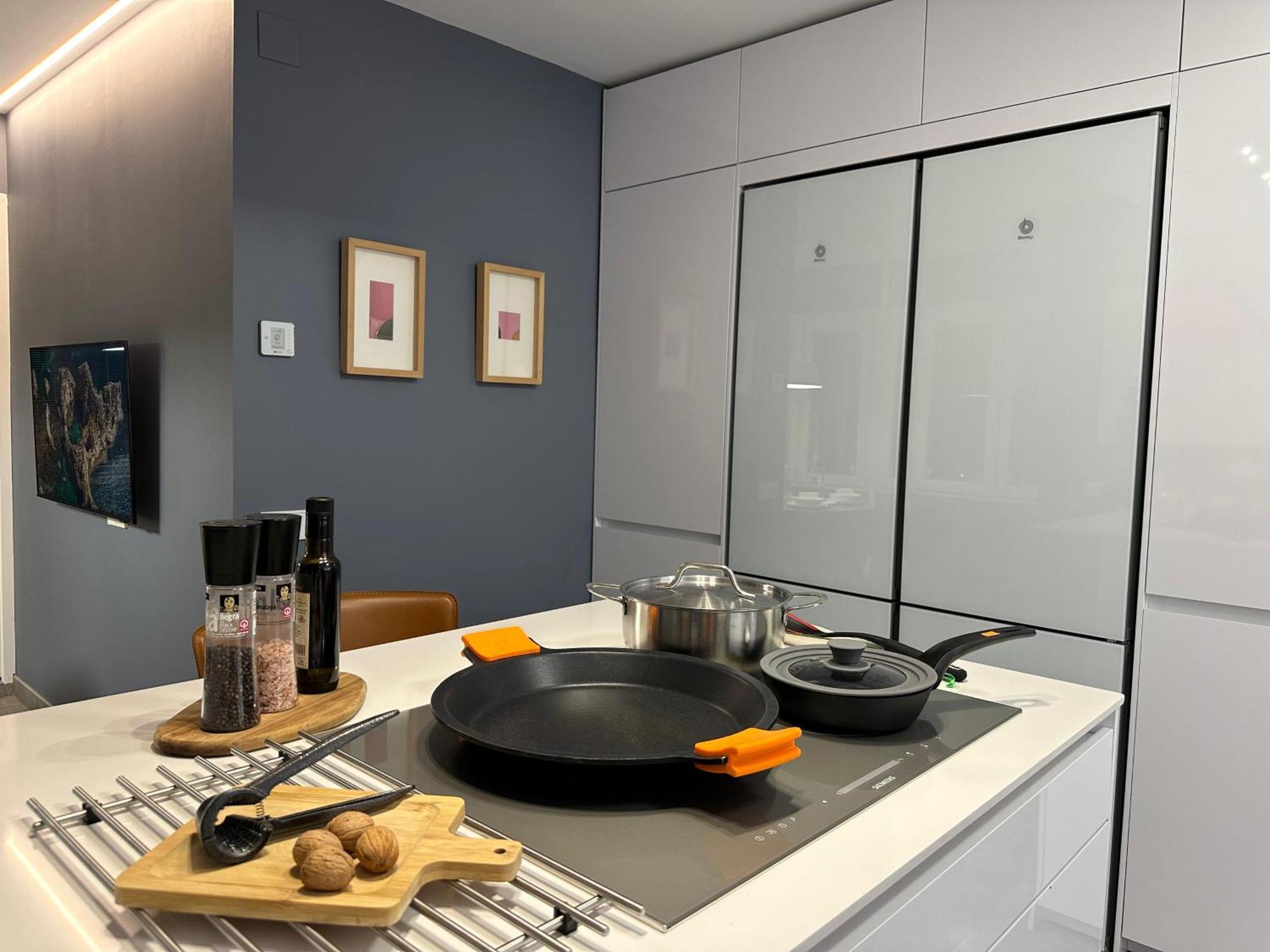 The Penthouse Apartment อัลเมรีอา ภายนอก รูปภาพ