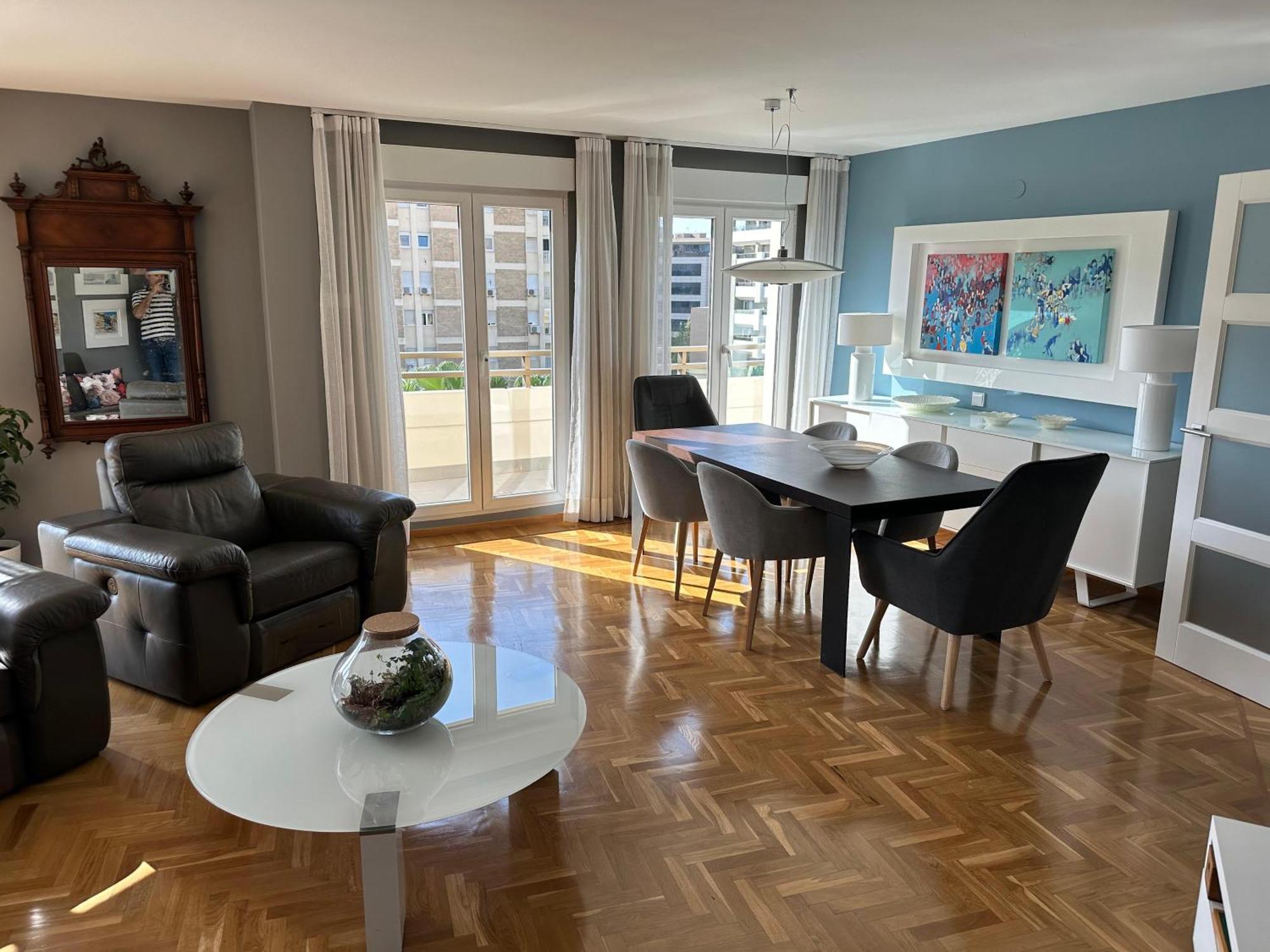 The Penthouse Apartment อัลเมรีอา ภายนอก รูปภาพ