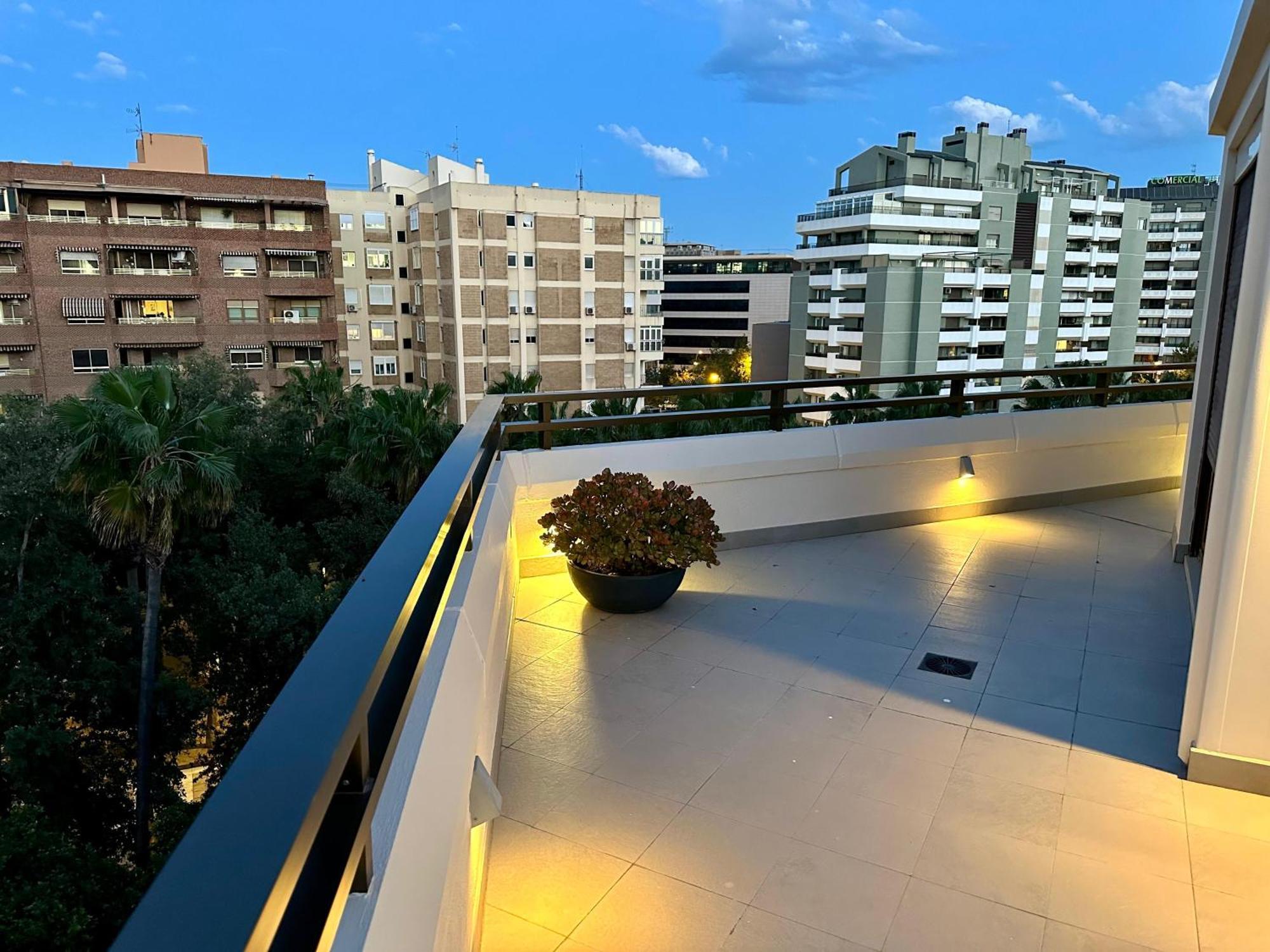 The Penthouse Apartment อัลเมรีอา ภายนอก รูปภาพ