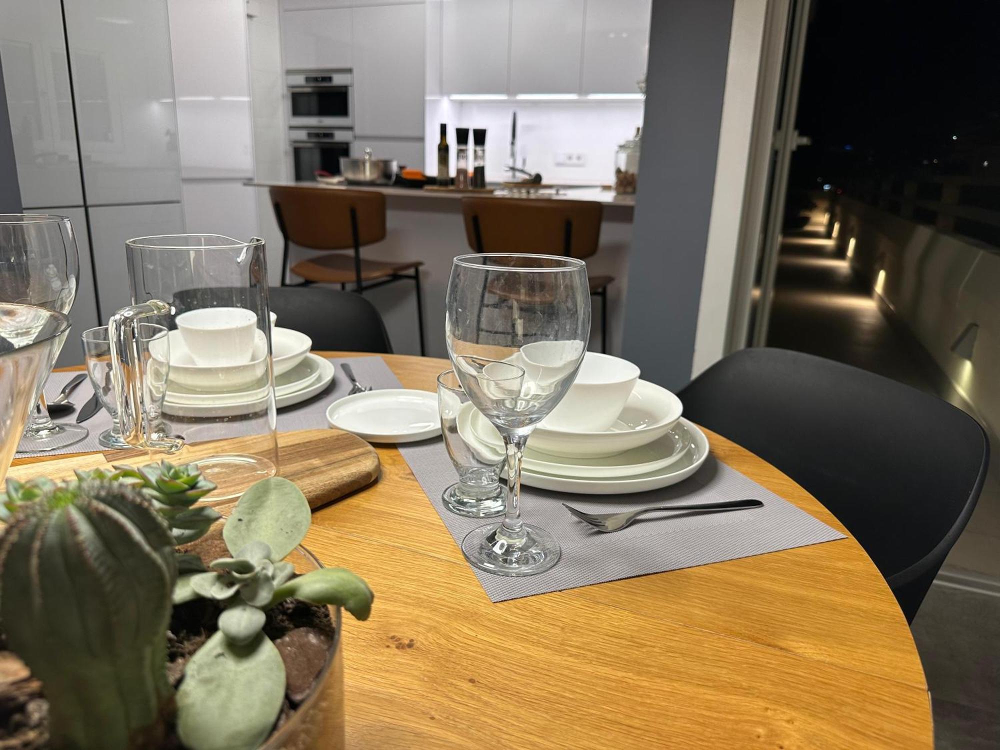 The Penthouse Apartment อัลเมรีอา ภายนอก รูปภาพ